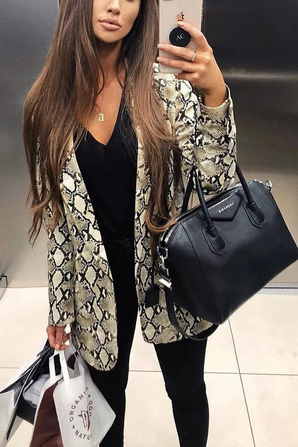GR | Charmer snake pattern lapel loose blazer 