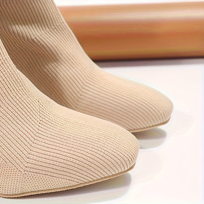 GR | Knitted boots with mid-height shaft and block heel