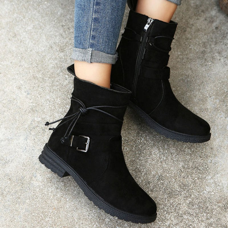 GR | Casual women's boots with buckle