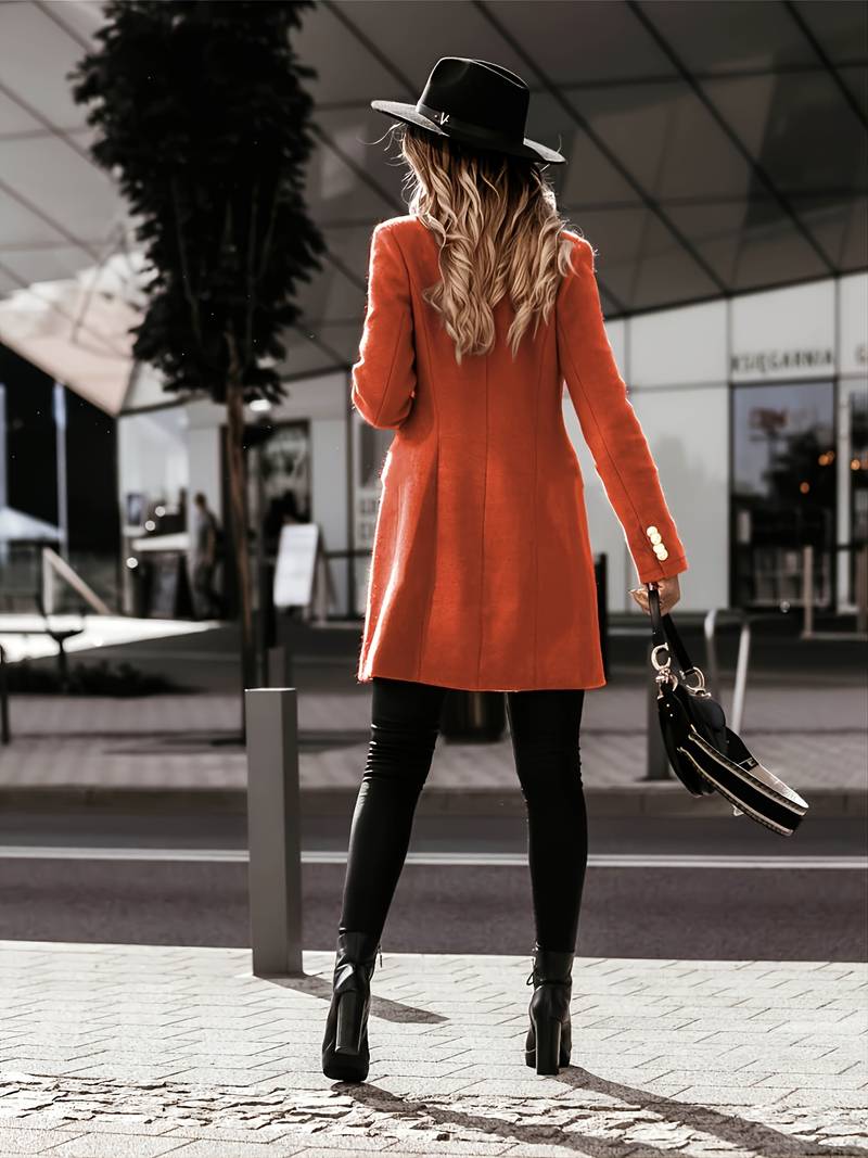 GR wool coat for a flattering fit