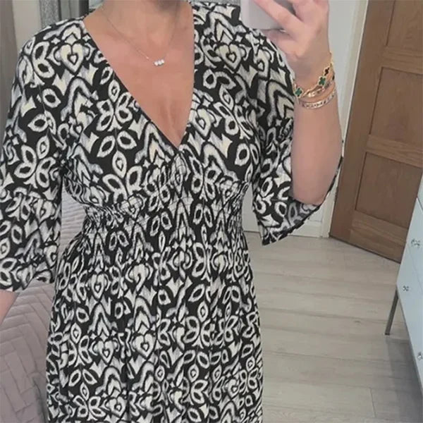 GR | Long, loose dress with V-neck and drawstring belt
