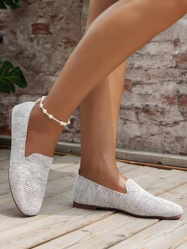 GR - Modeeuze and minimalist winter shoes