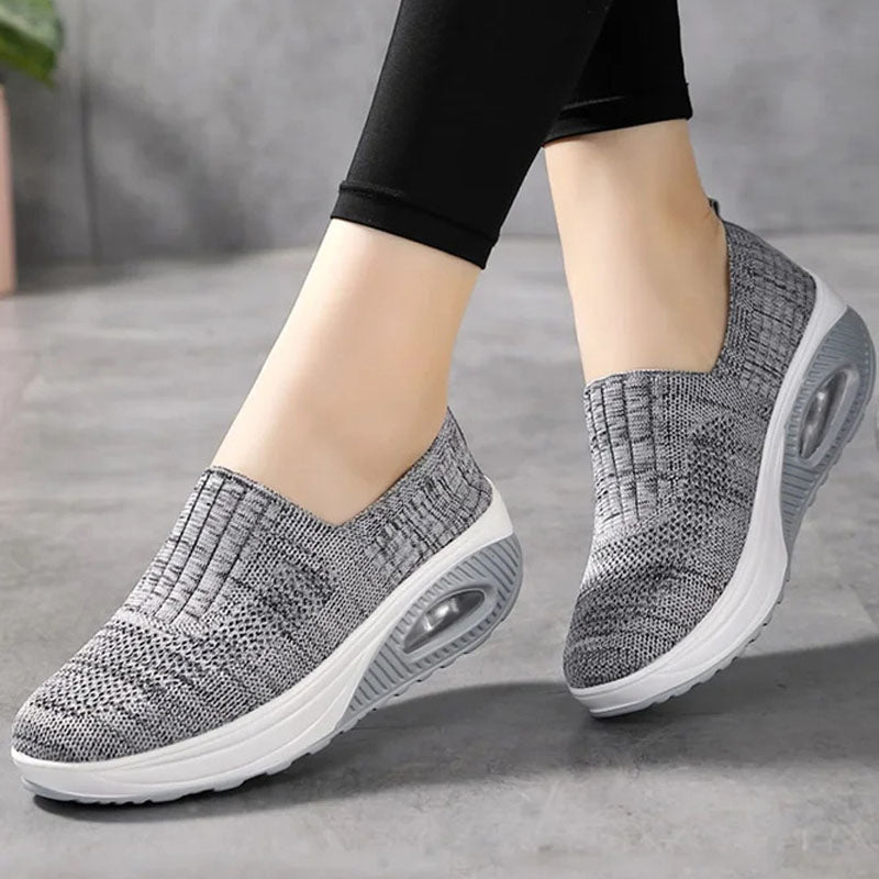 GR | Breathable Slip-on Sneakers with Ergonomic Sole for Women