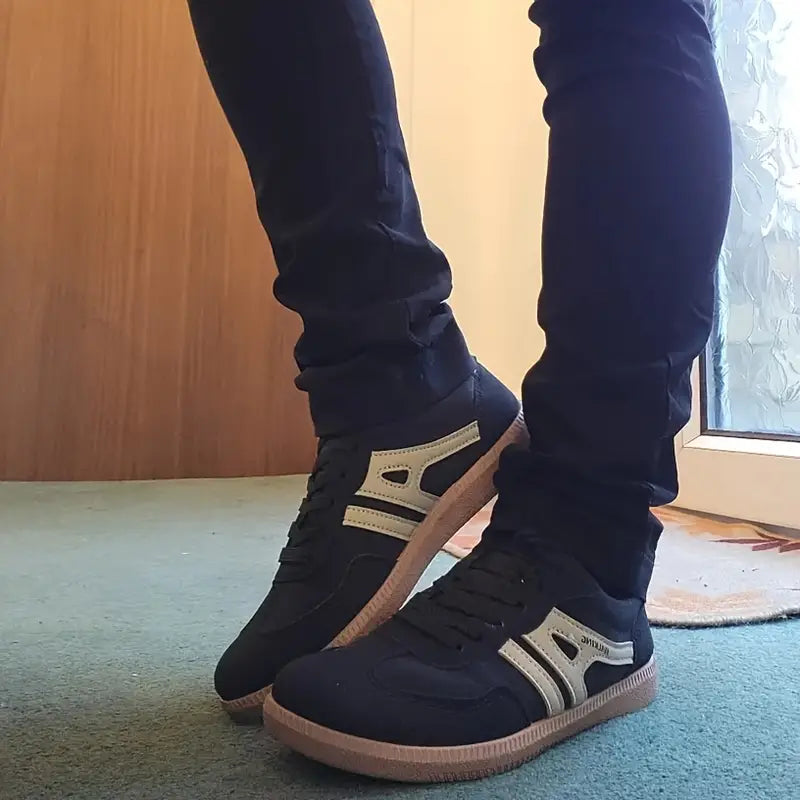 GR | Women's Casual Low Heel Sneakers, Lace-Up Fashion Shoes