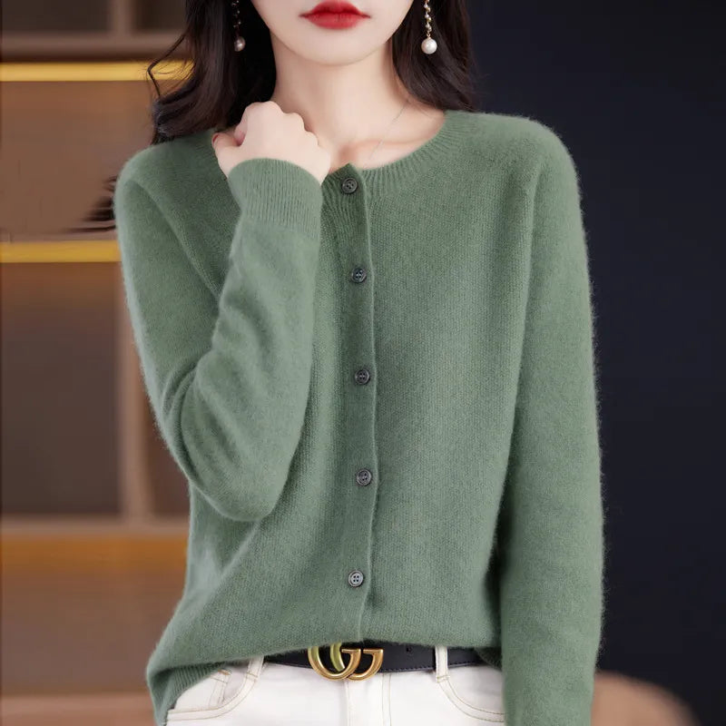GR | Klassische Wollstrickjacke