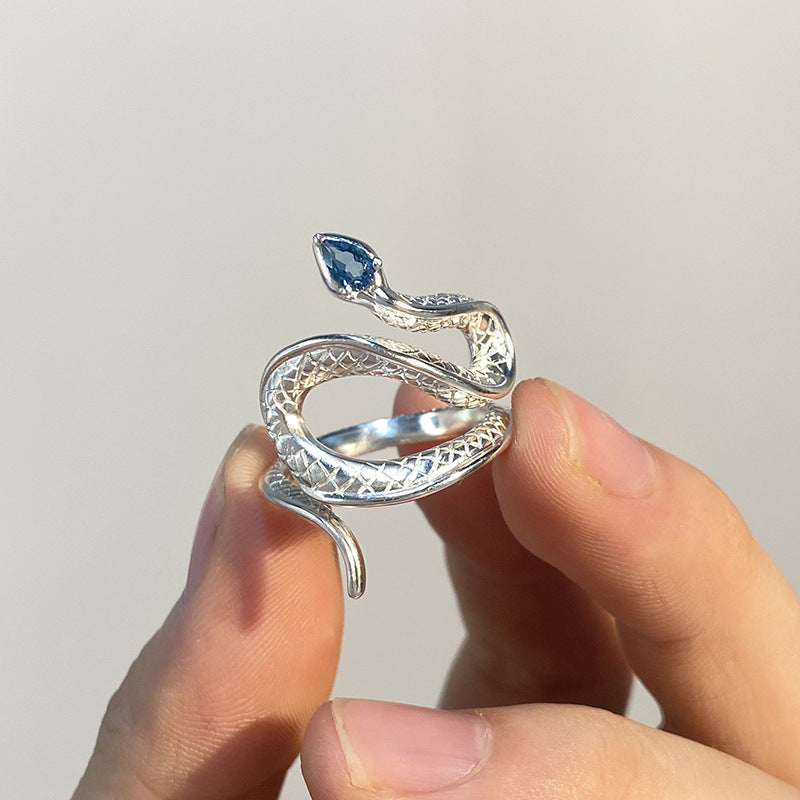 GR | Adjustable snake ring made of cubic zirconia