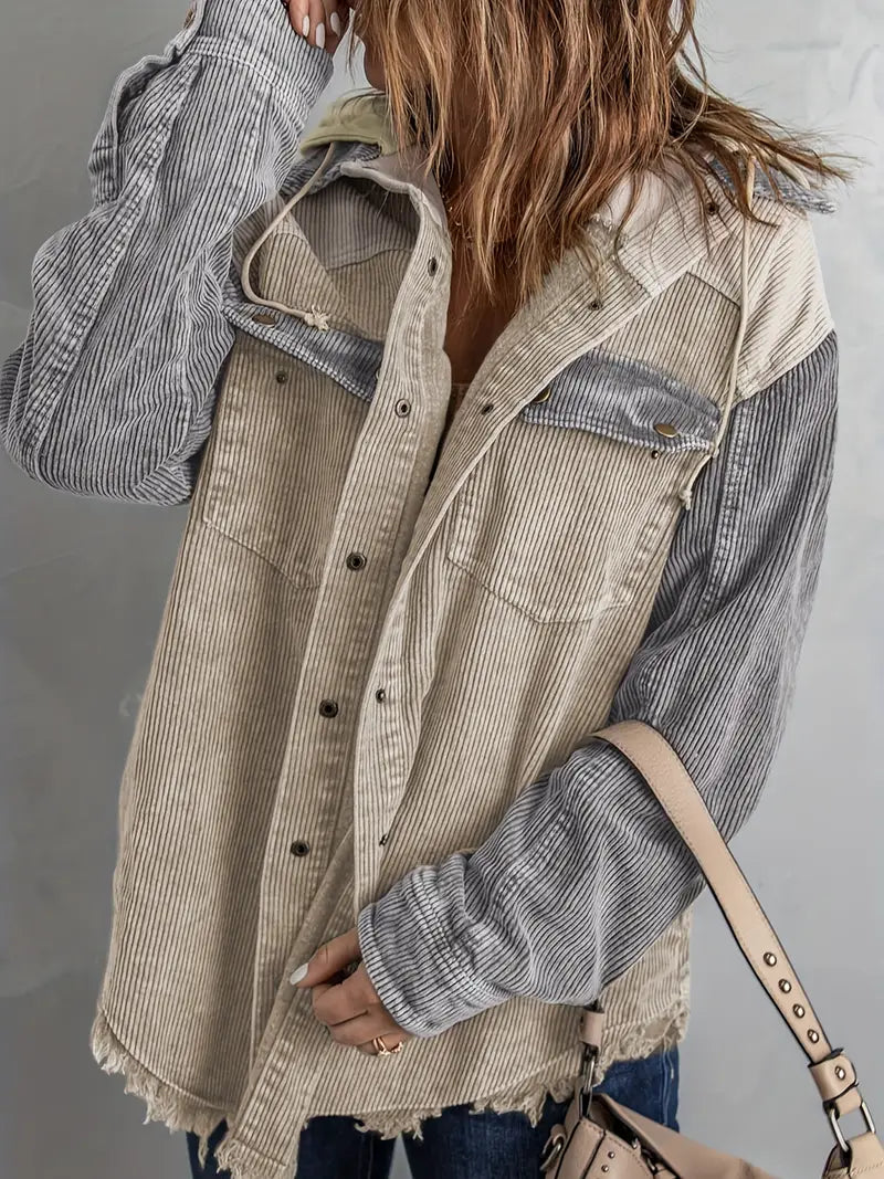 Effortless and trendy jacket