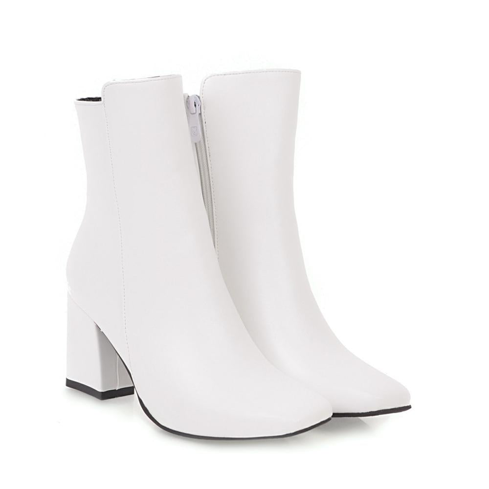 GR | High-heeled ankle boots