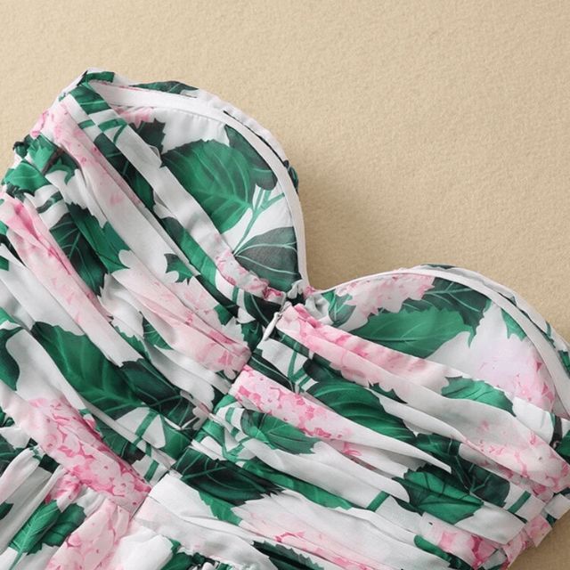 GR | Strapless maxi dress with floral pattern and gathered bodice 