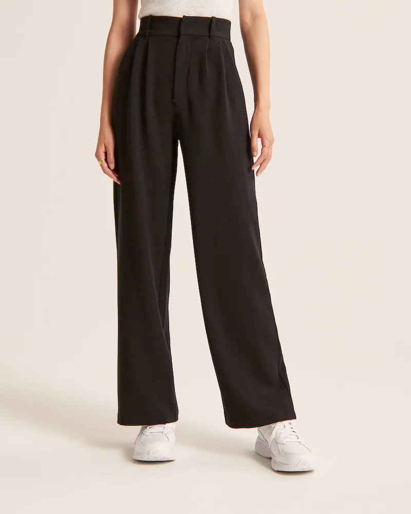 Effortless tailored wide-leg trousers 