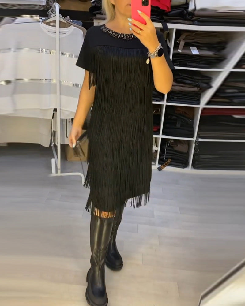 GR | Chic shift dress with tassels