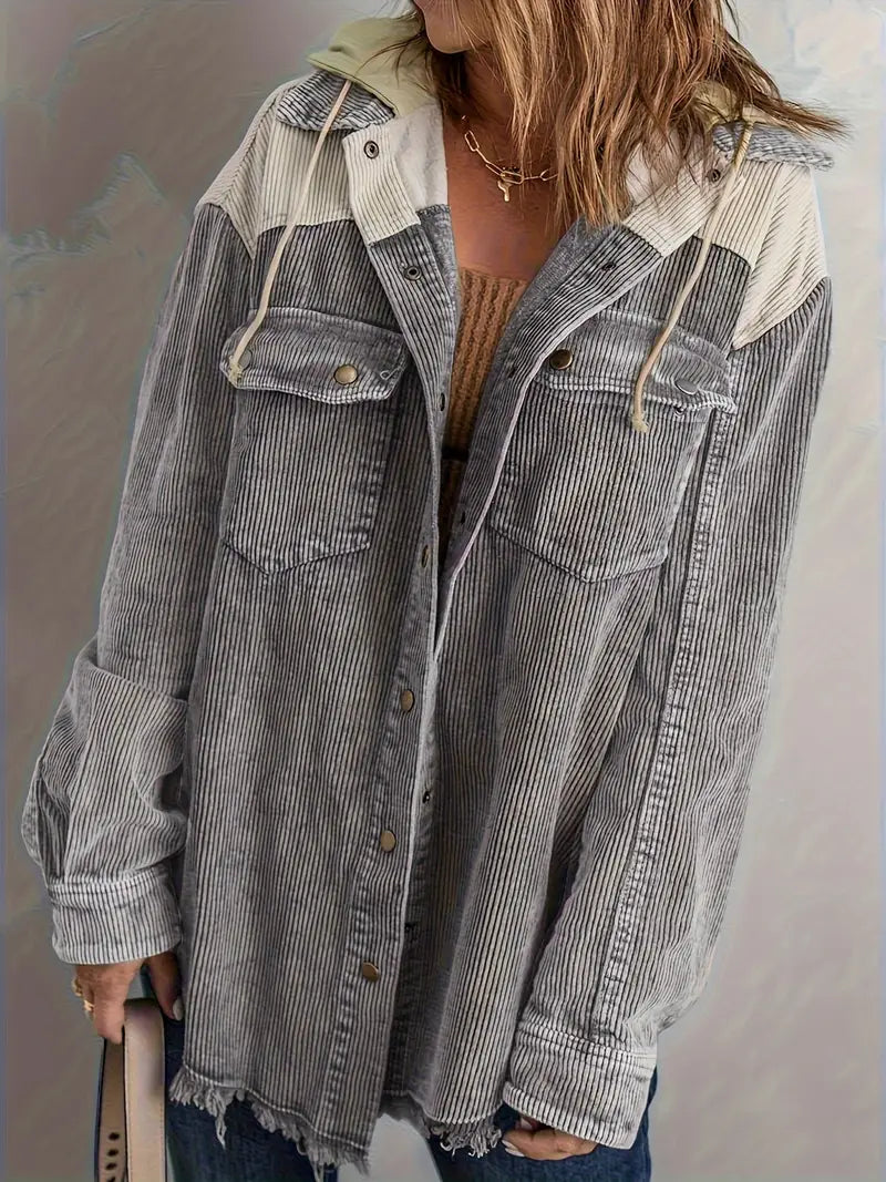 Effortless and trendy jacket