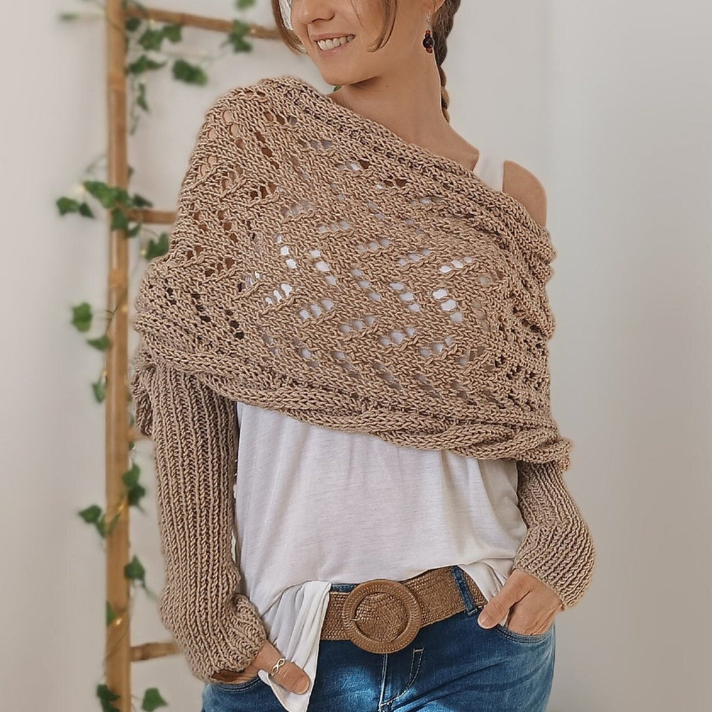 GR | Versatile scarf with sleeves and braided pattern