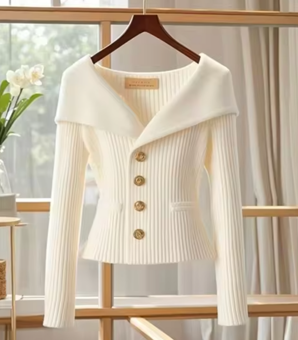 GR | Gestrickte Kurze Strickjacke