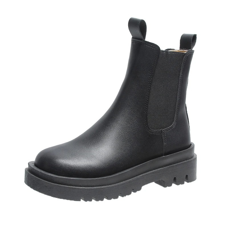 GR | Women's Chelsea Boots with Elastic Sides and Pull Tabs