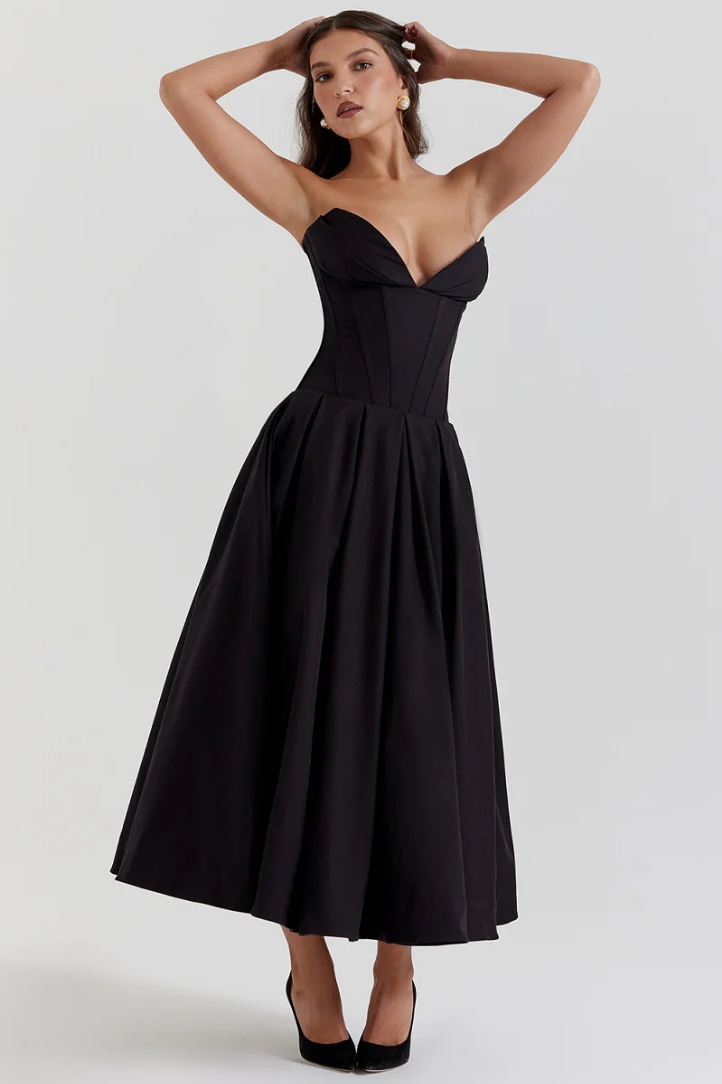 Strapless pleated dress with a V-neck
