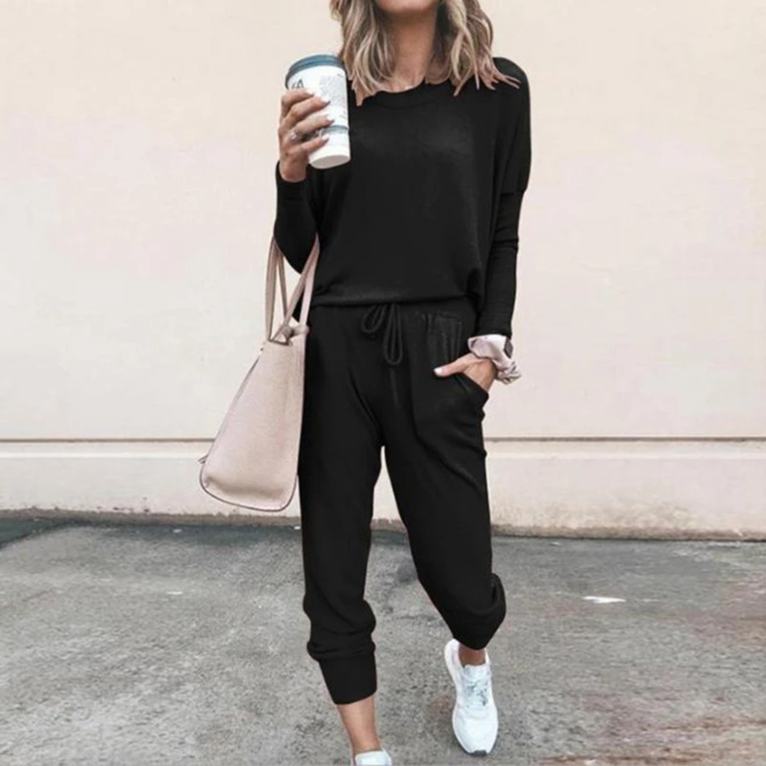 GR | Wide and Wonderfully Comfortable Women's Tracksuit