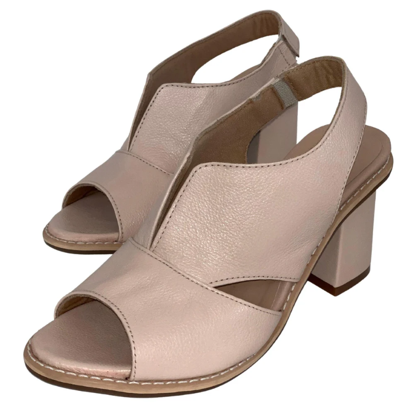 GR | Unrivaled durability and timeless elegance in women's sandals made of genuine leather