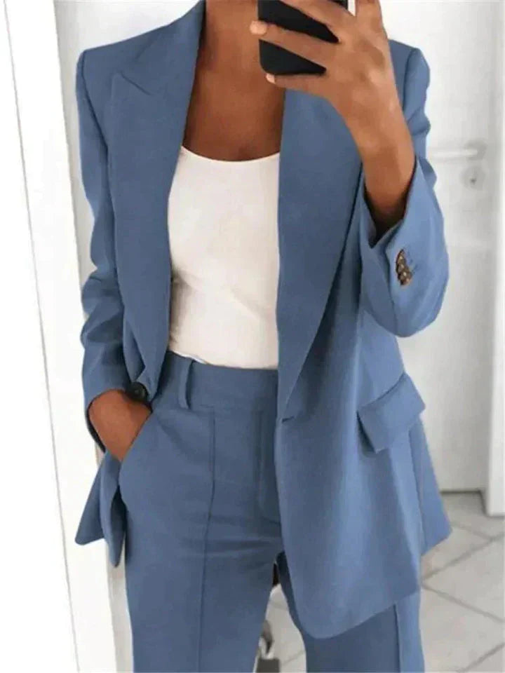 GR | Power suits for women: Has liberated your self-confidence