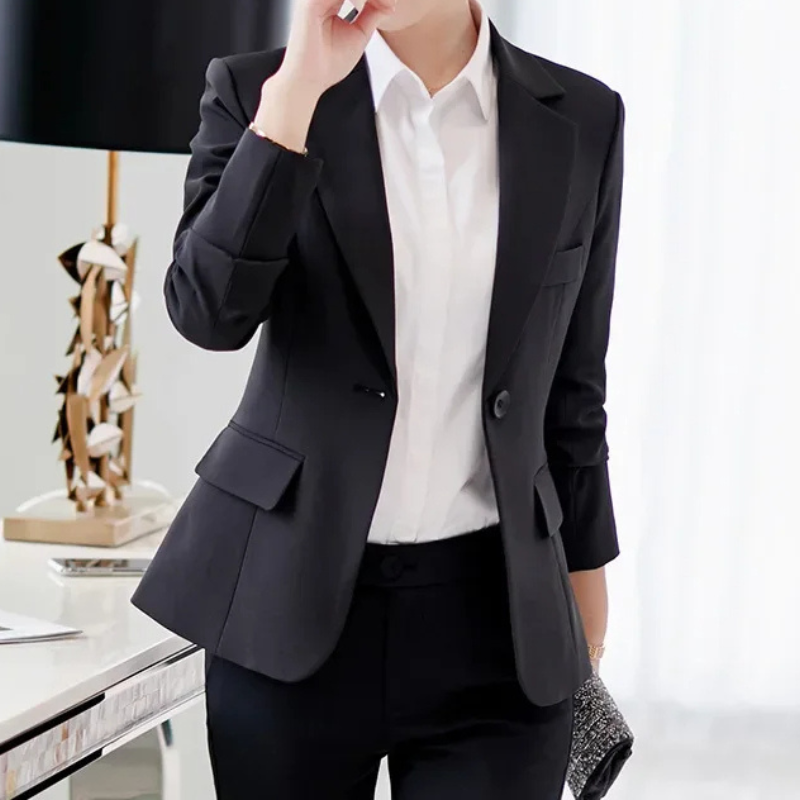 GR | Elegant women's blazer with slim fit