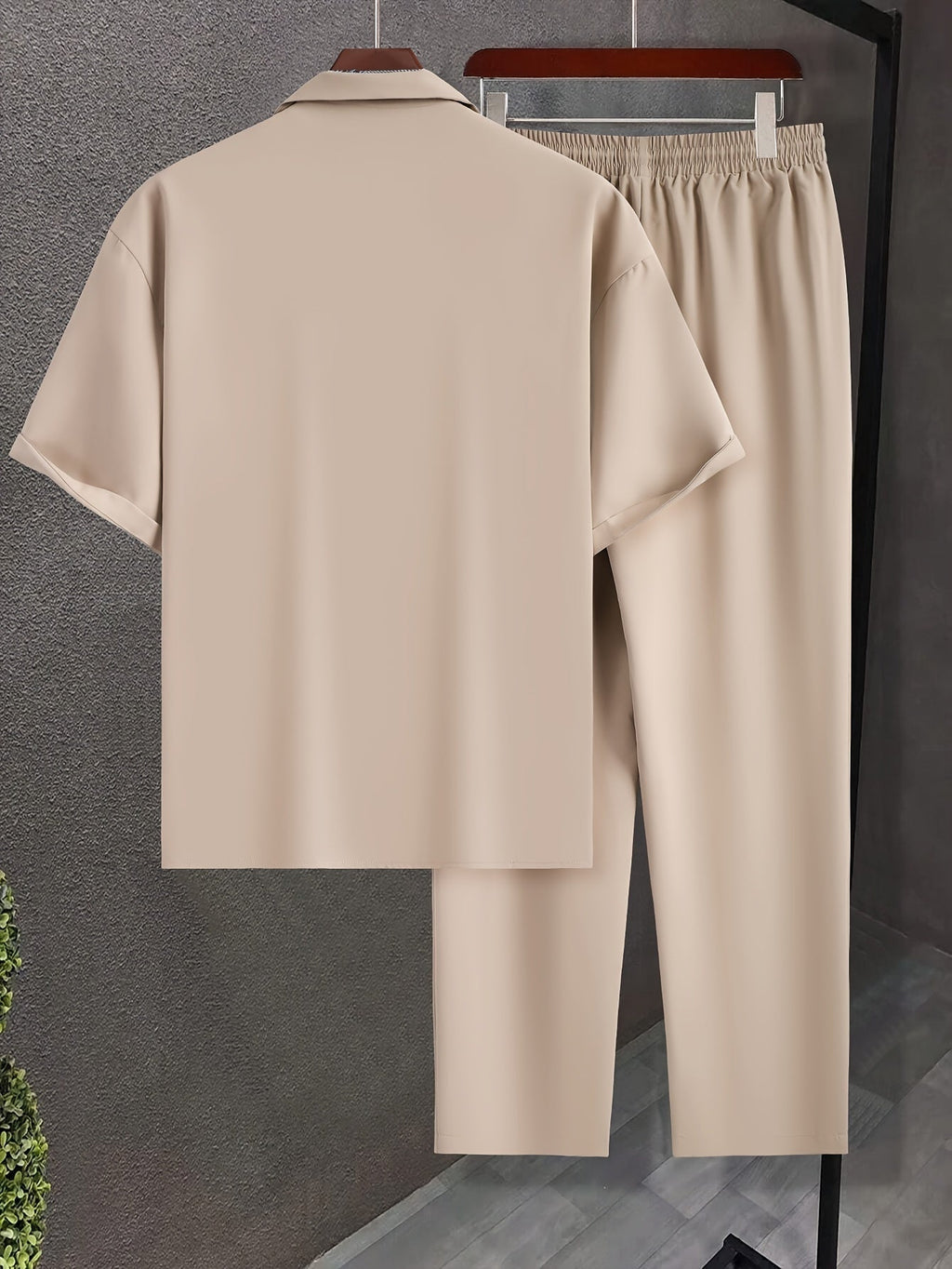 GR | Summer outfit set in a single color