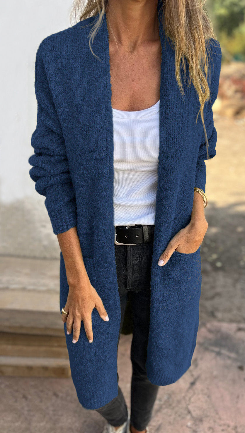 GR | Lightweight cardigan for women. Perfect combination of style and comfort.