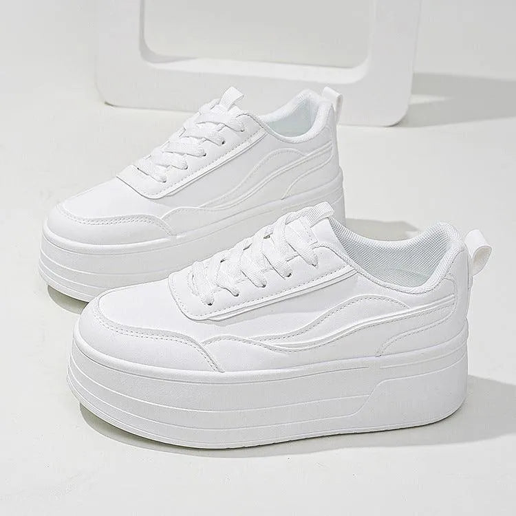 GR | Sneakers with platform sole