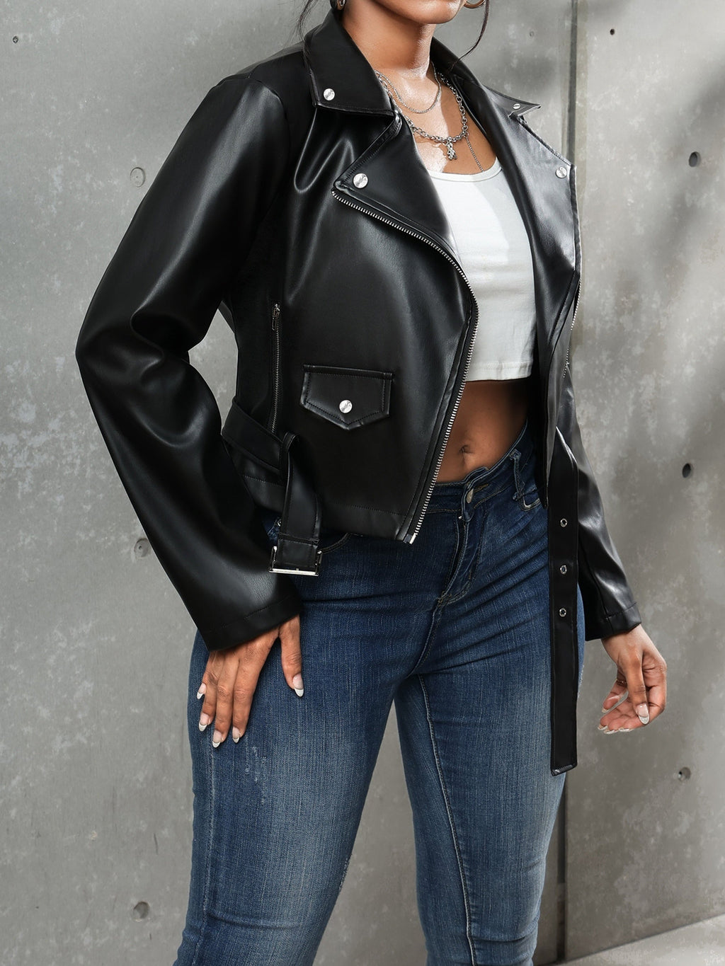 GR | Black leather jacket with belt for women