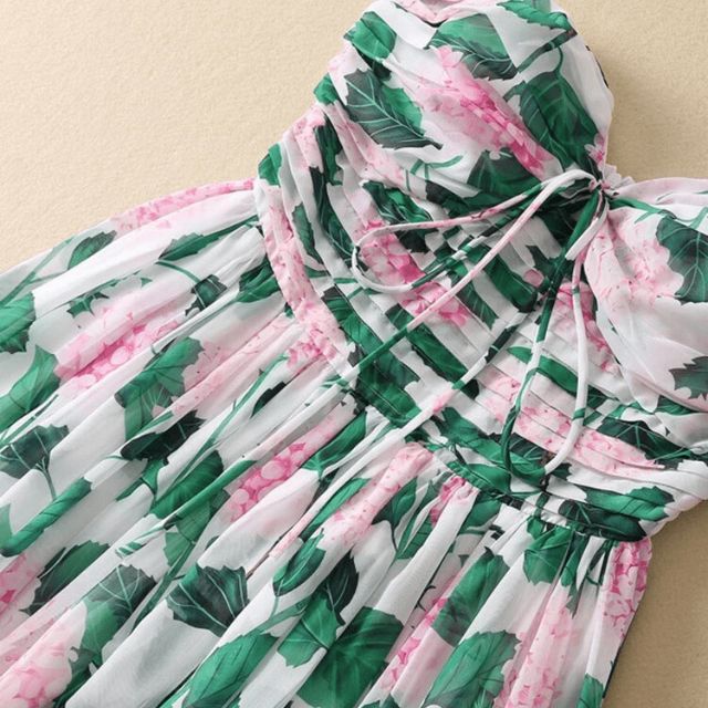 GR | Strapless maxi dress with floral pattern and gathered bodice 