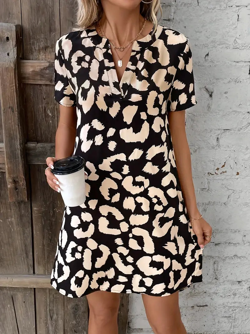 GR | V-Ausschnitt-Kleid für den femininen Stil