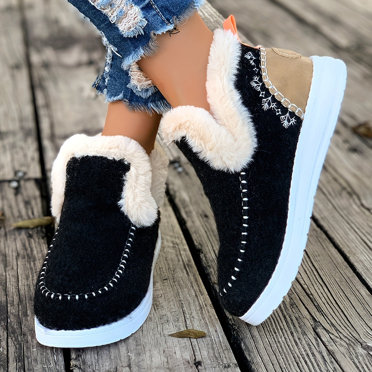 GR | Cozy winter slippers for women: fleece lining, PU sole and soft fabric construction