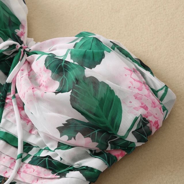 GR | Strapless maxi dress with floral pattern and gathered bodice 