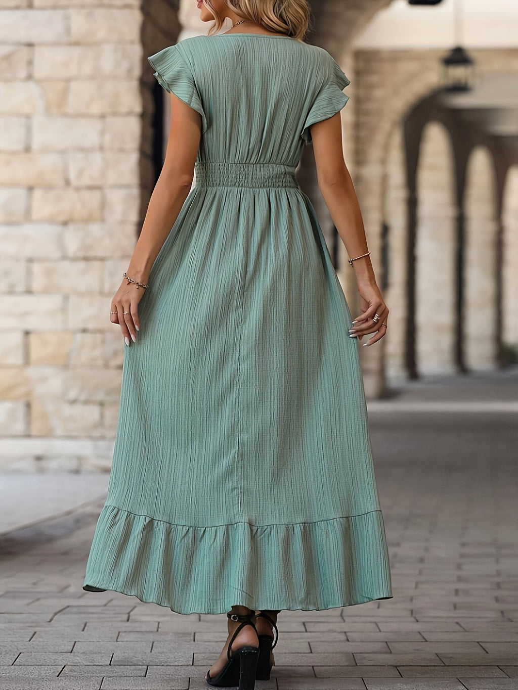 GR | V-neck ruffled dress with short sleeves for women 