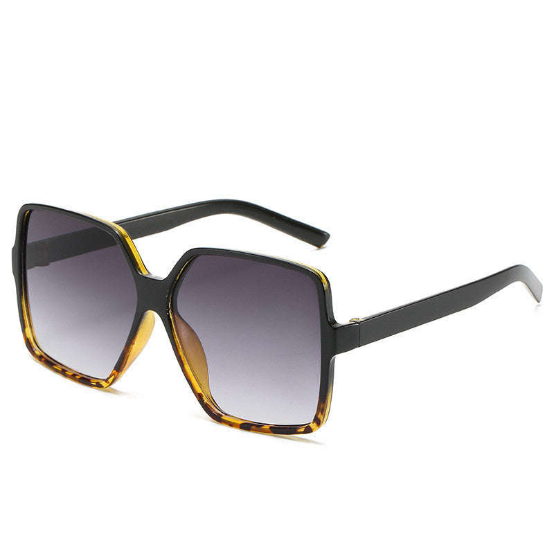 GR | Large Gradient Sunglasses for Women