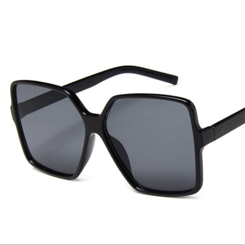 GR | Large Gradient Sunglasses for Women