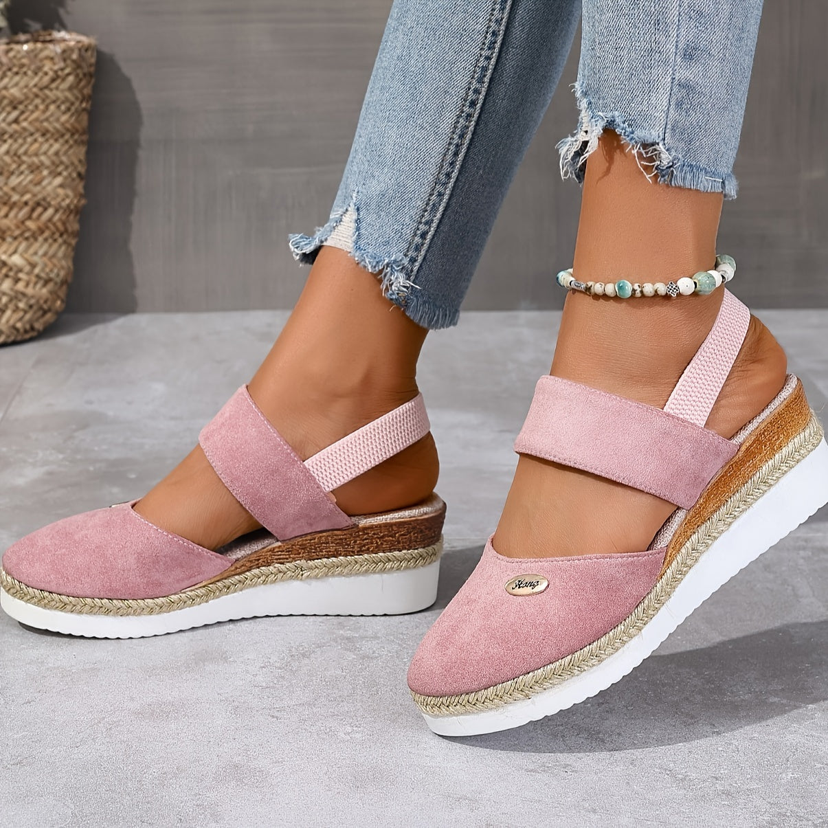 GR | Women's Platform Sandals: Non-slip, Closed Toe, Elastic Strap