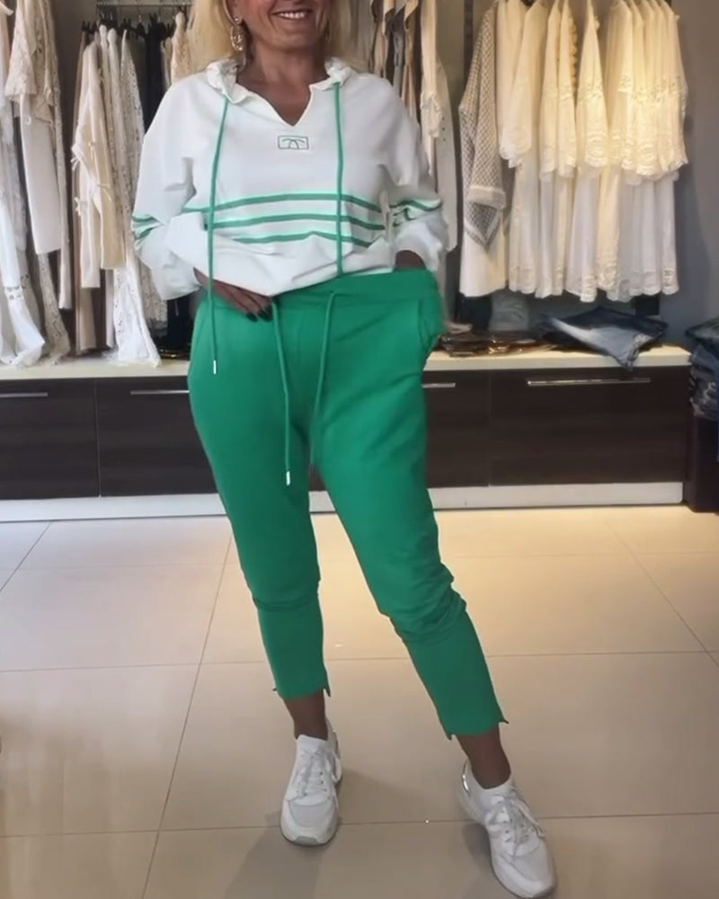 GR | Set aus gestreifter Hose und Kapuzenjacke