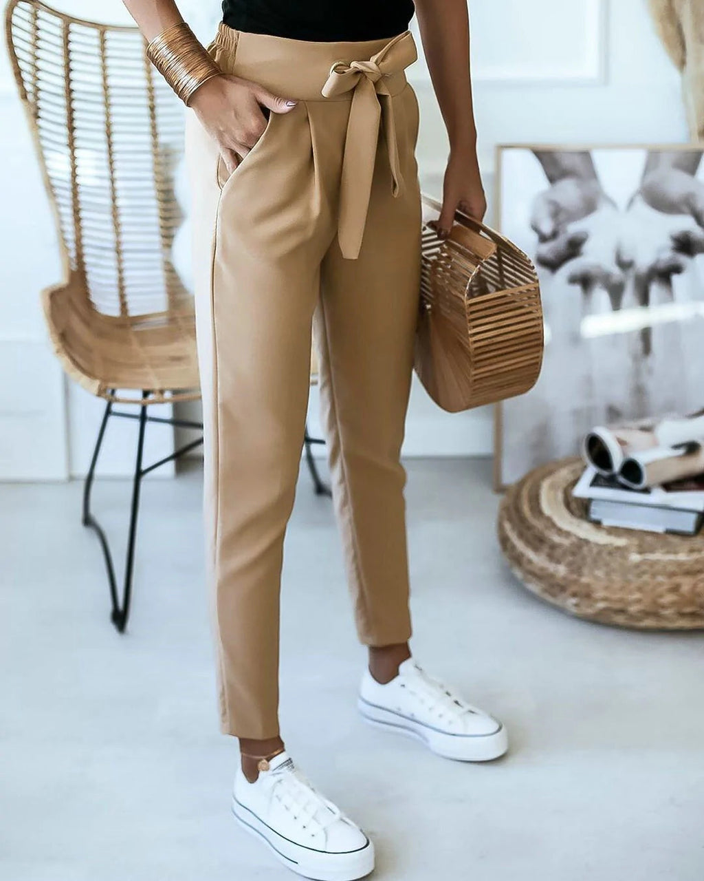 GR | High-waisted women's trousers