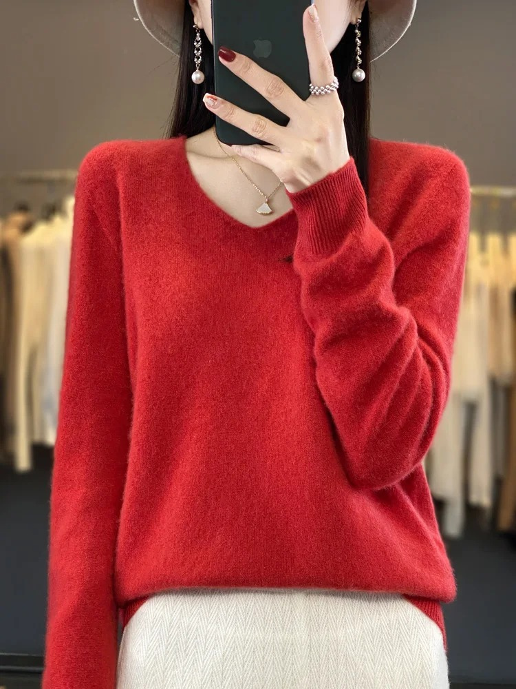 GR | Women's Cashmere Pullover, Elegant V-neck, Soft & Comfortable