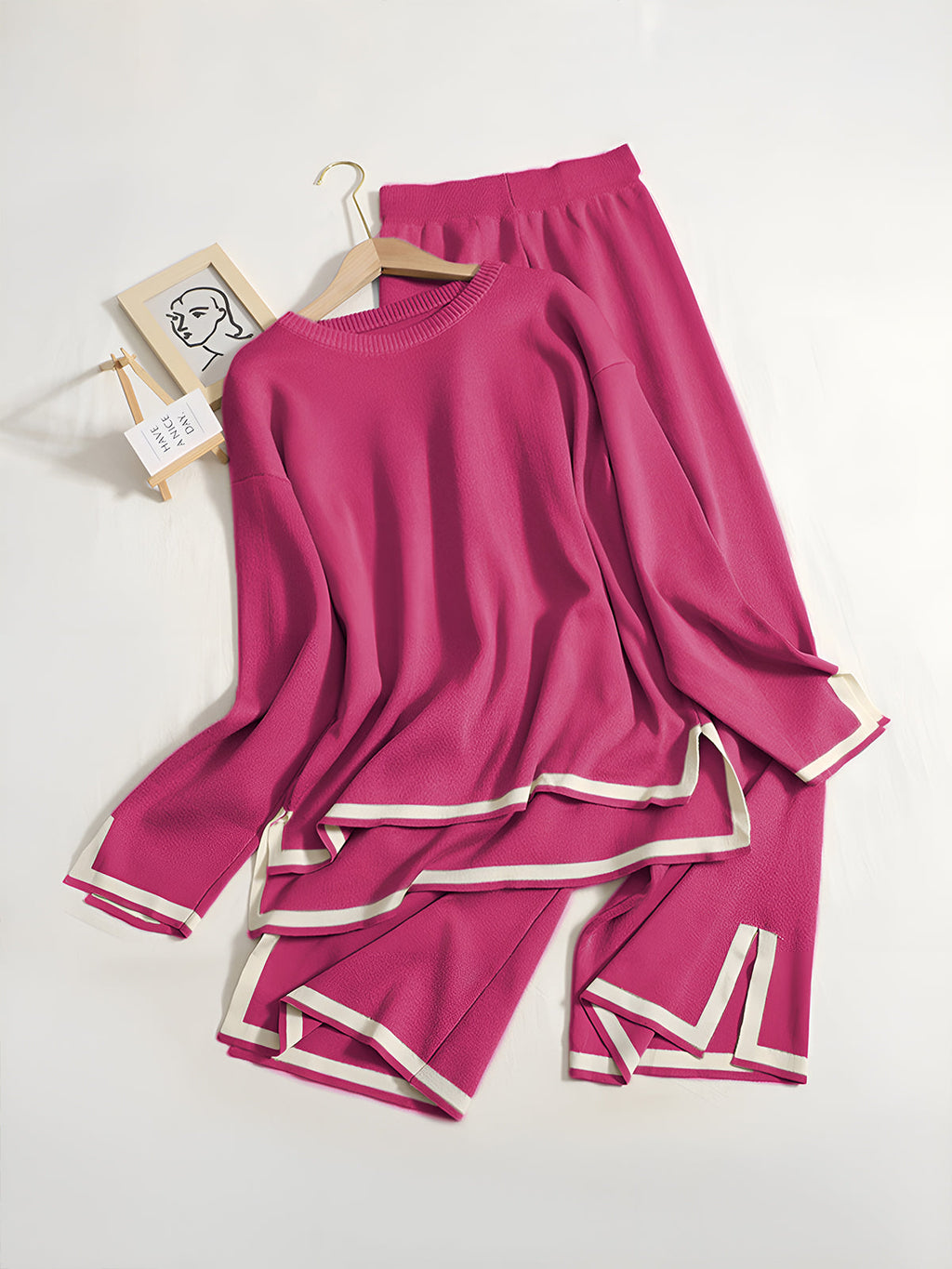 Bella™ - Elegant 2-piece lounge set made of stretchy knit fabric