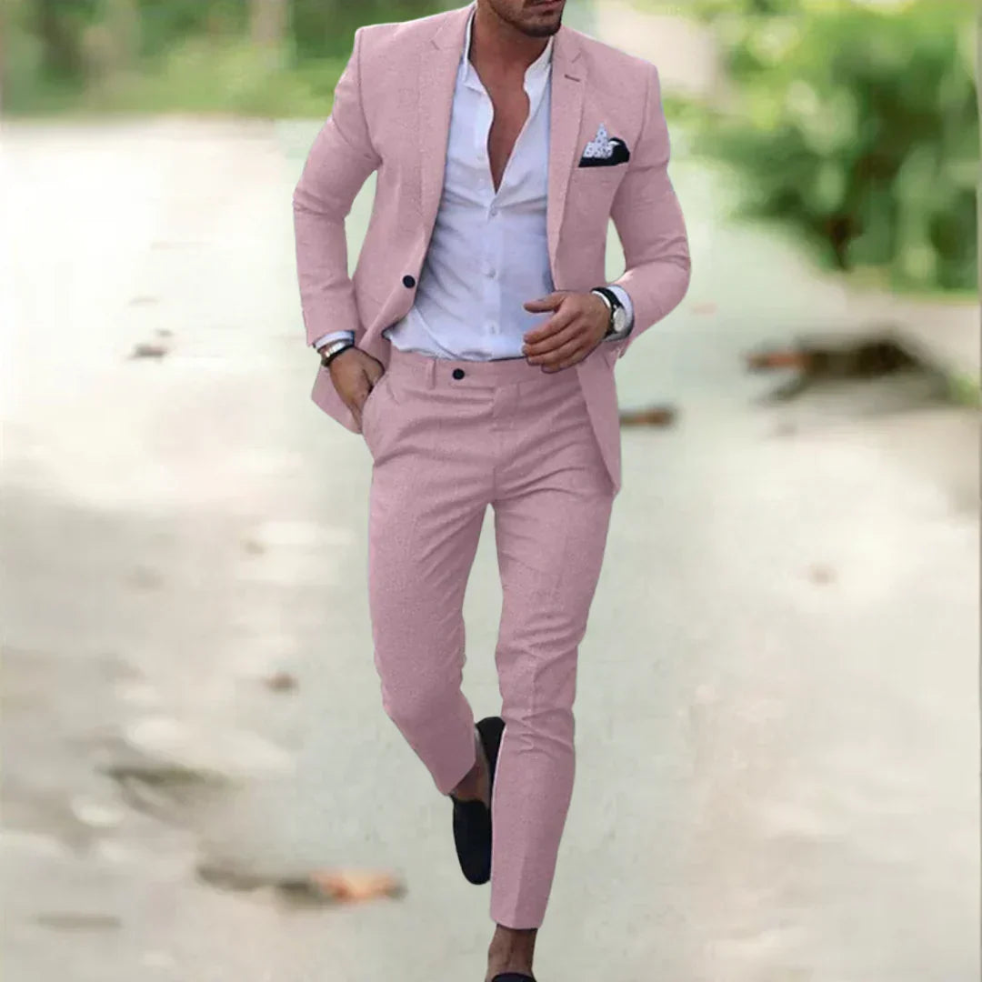 GR | Elegant and luxurious suit