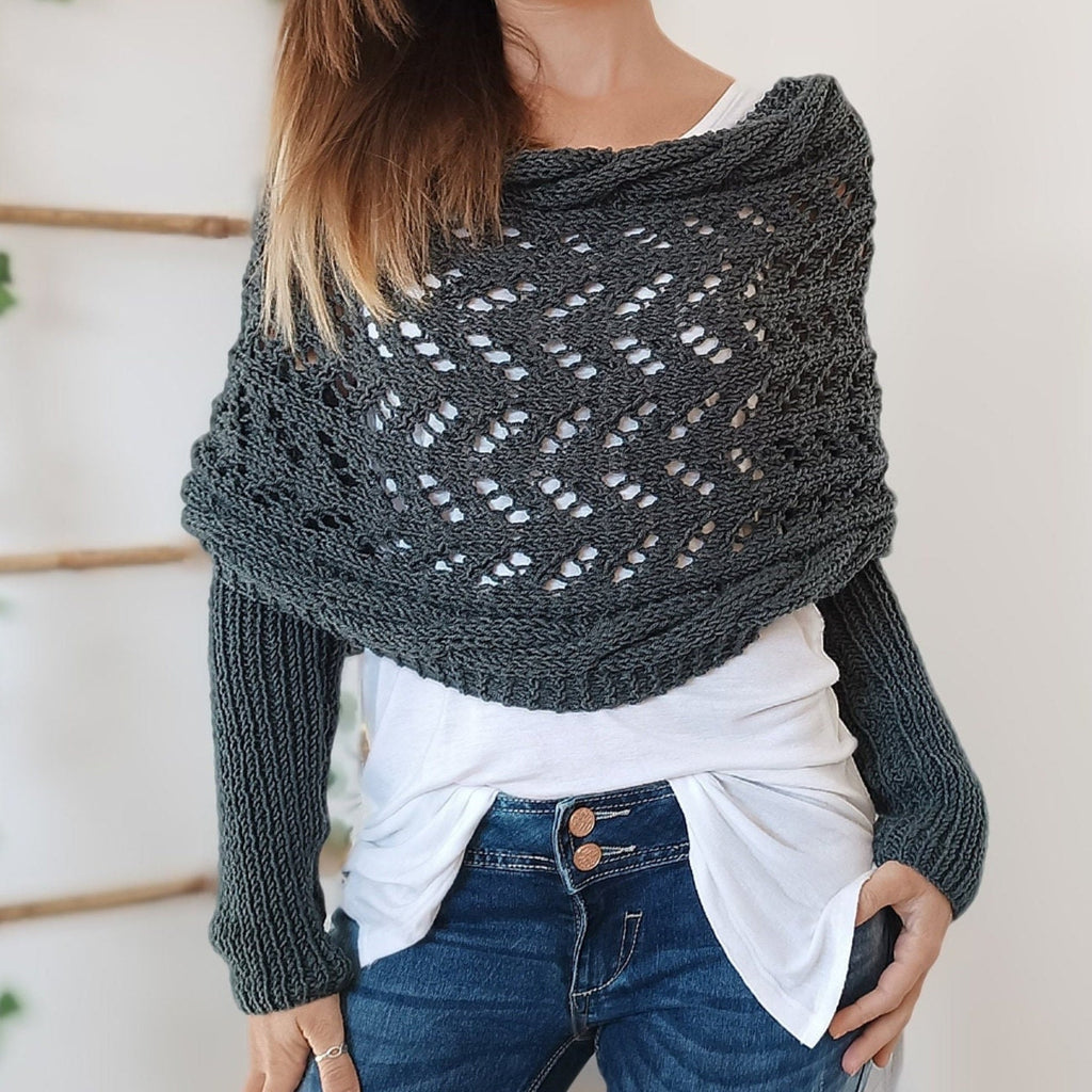 GR | Versatile scarf with sleeves and braided pattern