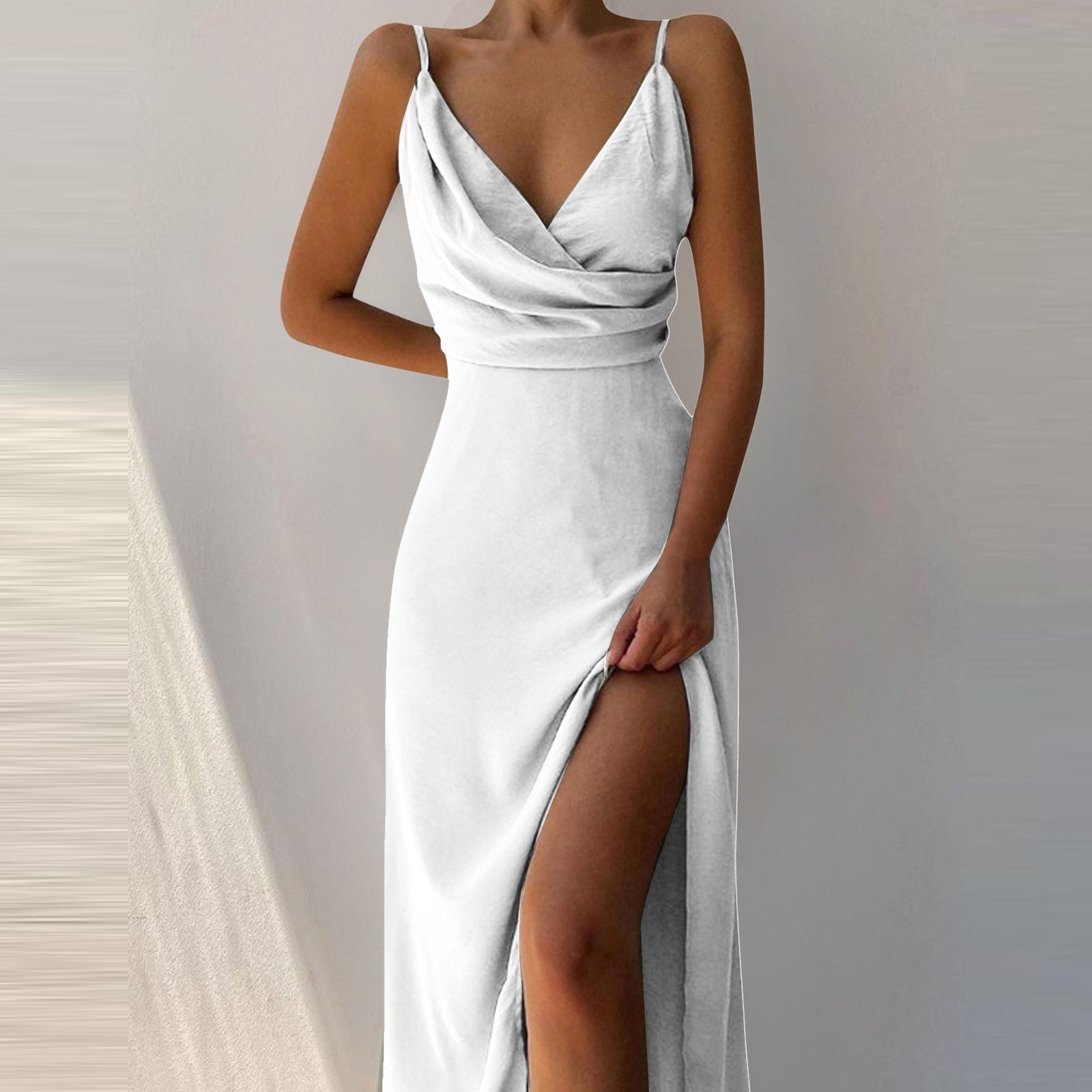 GR | V-Ausschnitt Midikleid Mit Druck Und Schlitz