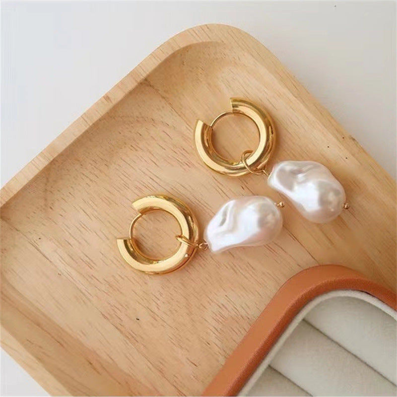 GR | Baroque pearl earrings