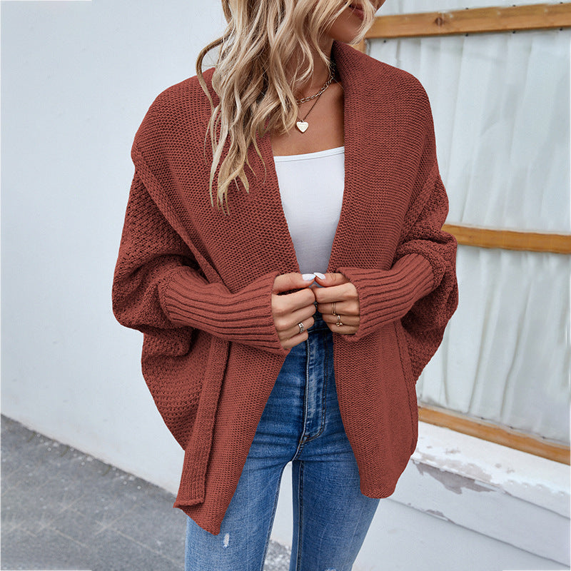 GR | Knitted women's jacket - loose fit with large collar and batwing sleeves
