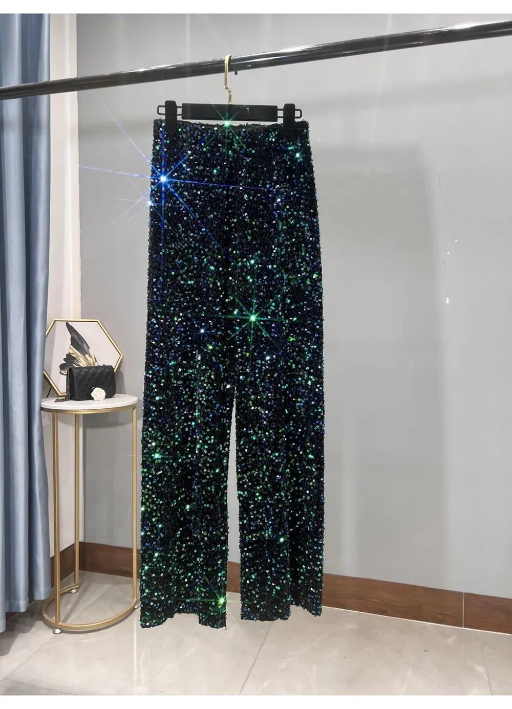 GR | Wide-leg sun pants with sequins