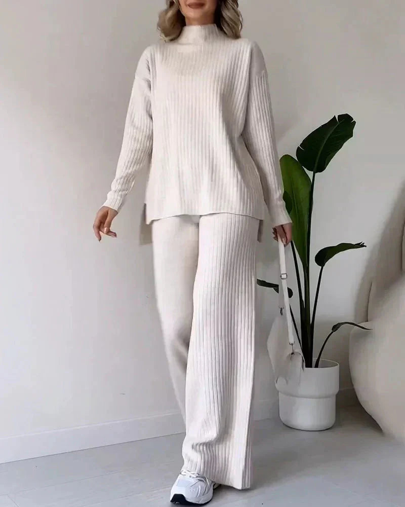 GR | 2-piece lounge set for ultimate comfort and style