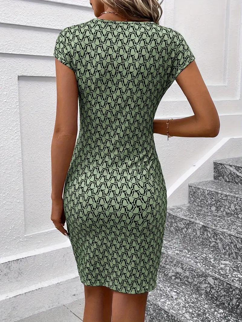 GR | Elegant dress with round neckline and all-over print