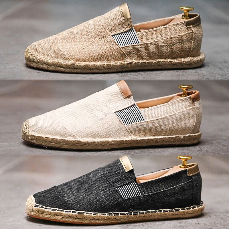 GR | Comfortable, lightweight shoes with a non-slip flat sole
