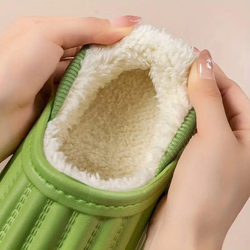 GR | Warm slippers - Comfortable and stylish slippers for home